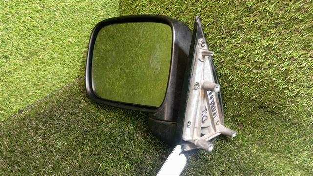 Retrovisor Izquierdo Nissan Terrano 2.7 T DIESEL 3 PUERTAS