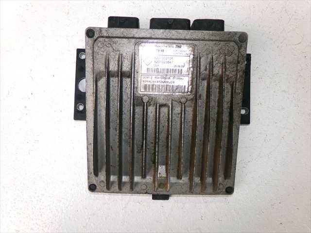 Centralita Motor ECU Dacia Sandero 1.5 DCI 2008-2012