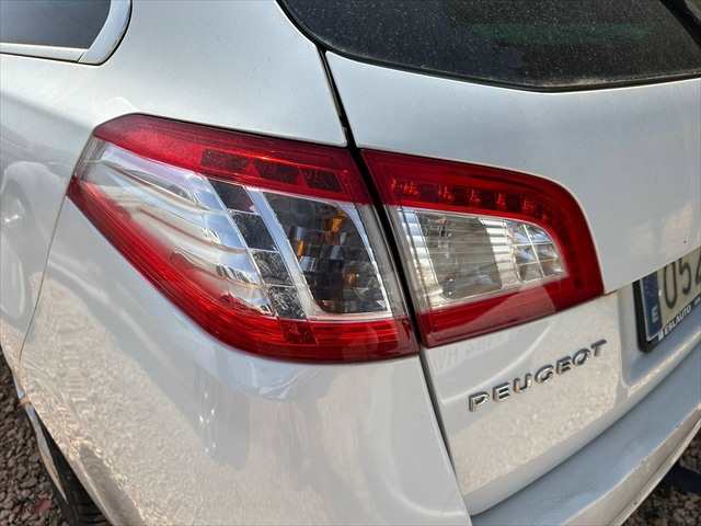 Foto 2ª: Piloto Trasero Izquierdo Peugeot 508 2.0 HDI SW [RH01] (2013)