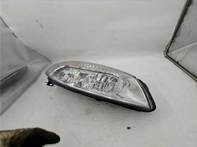 Faro Derecho Renault Scenic 1.9 CONFORT DYNAMIQUE [1.9 LTR. - 88 KW DCI DIESEL] (JM)(2003-_)