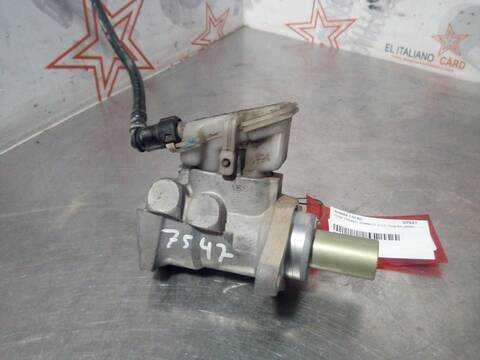 Foto 3ª: Bomba Freno Ford Transit FURGON 2006 ) 90CV 66KW (2004)