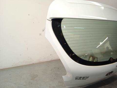 Foto 2ª: Portón Kia Ceed 1.6 CRDI 110 110CV 81KW JD) [D4FB] (2013)