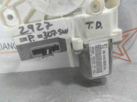 Foto 3ª: Elevalunas Manual Trasero Derecho Peugeot 407 PREMIUM 140CV 103KW [RHR] (2006)