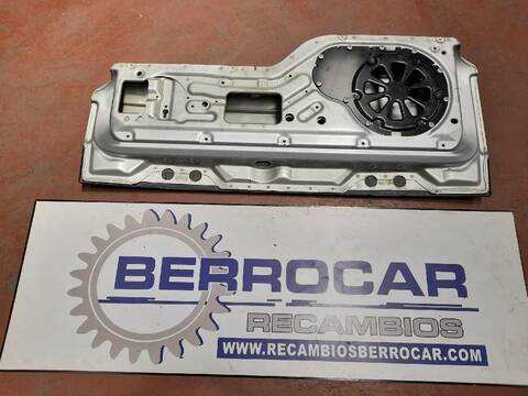 Foto 3ª: Portón Land Rover Discovery 2.7 TD V6 CAT 190CV (2004)