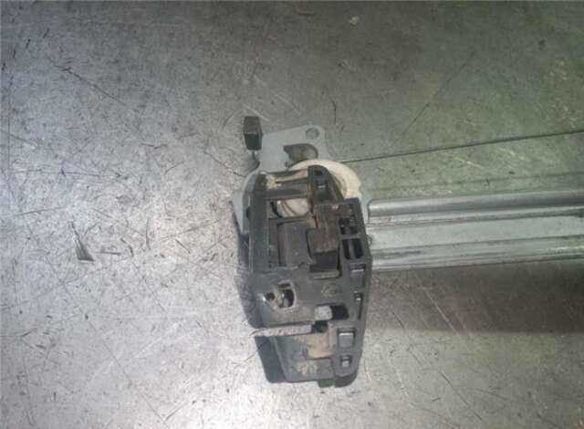 Foto 3ª: Elevalunas Eléctrico Delantero Derecho Citroen C3 1.1 I [HFX (TU1JP)]