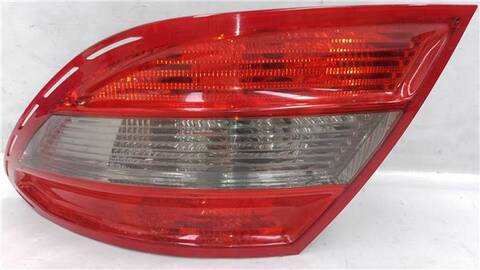 Piloto Trasero Derecho Mercedes Clase C 160 C 200 KOMPRESSOR 204.041) 184CV 135KW