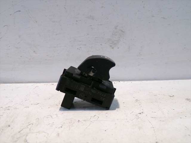 Foto 2ª: Botonera Elevalunas Bmw Serie 5 525 2.5 D E60 2004-2010 [256D2] (2005)