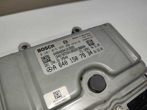 Foto 3ª: Centralita Motor ECU Mercedes Clase B 150 VERSION INDEFINIDA (2005)