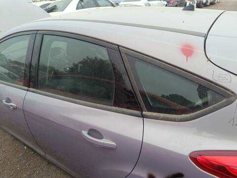 Luna Trasera Izquierda Ford Focus PNDA BERLINA AUT.