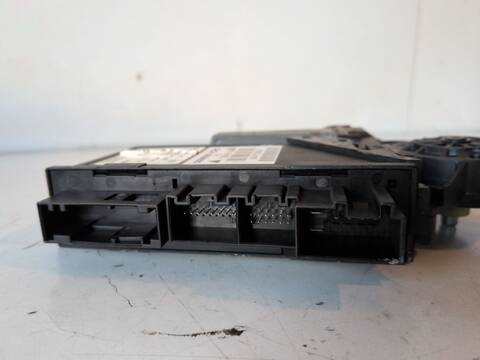 Foto 2ª: Elevalunas Eléctrico Trasero Izquierdo Audi A4 BKN AVANT (2005)