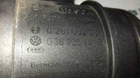 Foto 3ª: Caudalimetro Volkswagen Golf 1.9 TDI BERLINA 105CV 77KW [BXE] (2007)