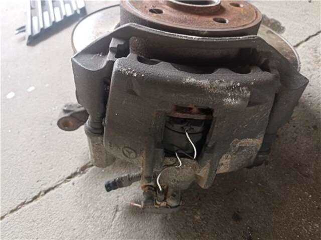 Foto 3ª: Mangueta Delantera Izquierda Mercedes Vito 2.2 110 CDI (638.094) [2.2 LTR. - 75 KW 16V CDI TURBODIESEL CAT] [611980]