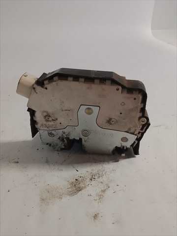 Cerradura Puerta Trasera Derecha Land Rover Discovery 2.5 D