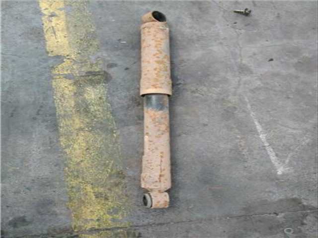 Amortiguador Trasero Derecho Toyota Hilux 2.4