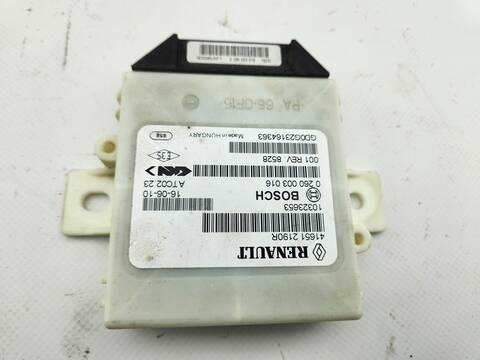 Foto 2ª: Centralita Motor ECU Dacia Duster SL EFICACIA 4X4 109CV 80KW [K9K658] (2016)