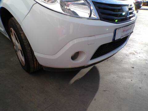 Foto 2ª: Paragolpes Delantero Dacia Sandero D4F F7 (2010)
