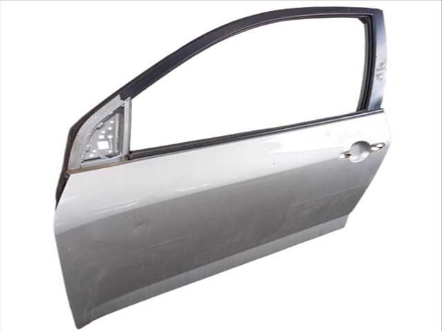 Foto 2ª: Puerta Delantera Izquierda Toyota Rav4 2.2 D ALA35_) (2005)