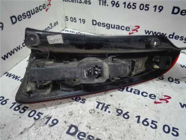 Foto 2ª: Piloto Trasero Izquierdo Renault Espace 3.0 DYNAMIQUE [3.0 LTR. - 130 KW V6 DCI TURBODIESEL CAT] [P9X701]