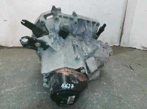 Foto 3ª: Caja Cambios Renault Megane 1.9 D RN HATCHBACK BERLINA 64CV 47KW I BERLINA HATCHBACK BA0) [F8QA624] (1998)