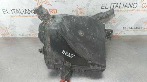 Foto 2ª: Caja Reles Fusibles Subaru Outback EXECUTIVE PLUS 150CV 110KW [EE20] (2015)