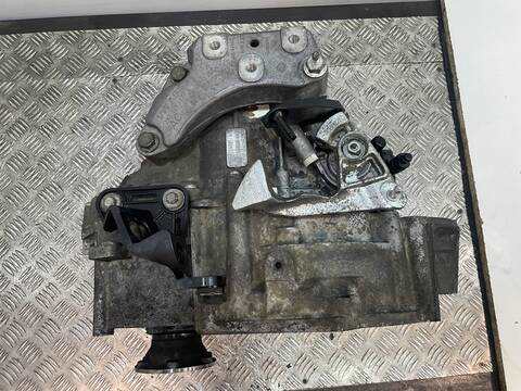 Foto 3ª: Caja Cambios Volkswagen Passat BKP BERLINA (2000)