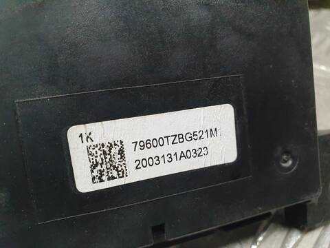 Foto 3ª: Centralita Motor ECU Honda Jazz 1.5 I-MMD HYBRID ELEGANCE 109CV 80KW [LEB8] (2020)