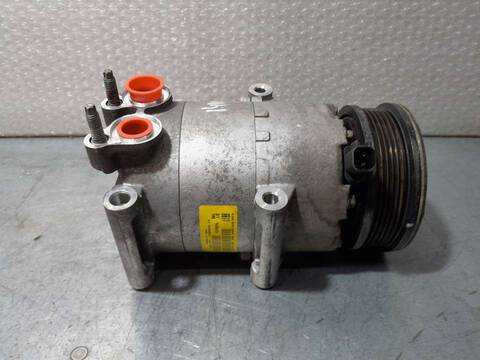 Foto 2ª: Compresor Aire Acondicionado Ford Focus TREND 125CV 92KW [PNDA] (2011)