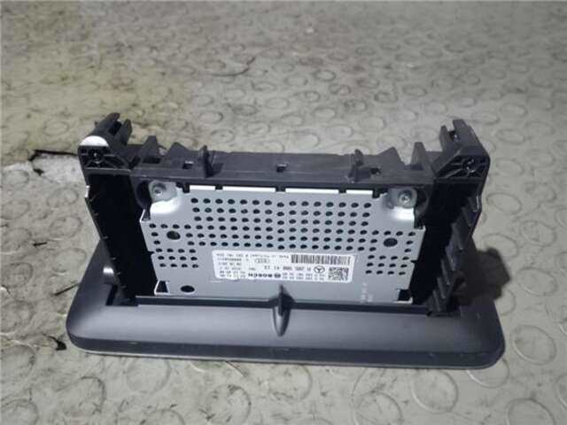 Foto 3ª: Pantalla Multifuncion Mercedes Clase C 160 2.1 C 220 D (205.304) [2.1 LTR. - 125 KW CDI CAT] [651.921]