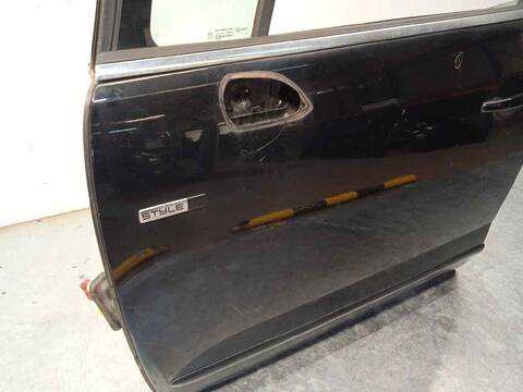 Foto 3ª: Puerta Delantera Izquierda Peugeot 5008 STYLE 114CV 84KW [9H05] (2013)