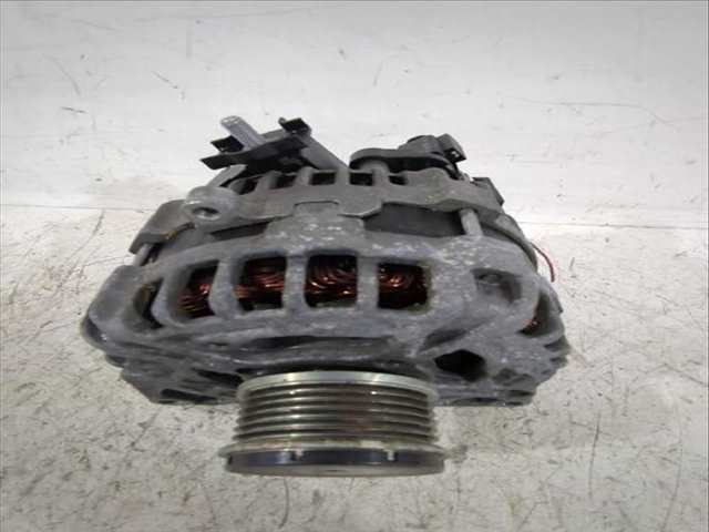 Foto 2ª: Alternador Mercedes Clase B 150 B 180 CDI - D 246.212) 109CV [OM 607.951 (K9K)] (2011)