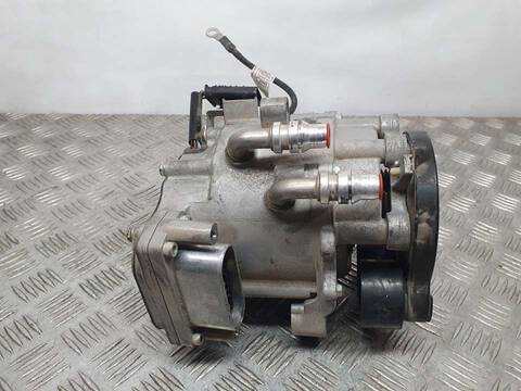 Foto 2ª: Alternador Bmw i8 I8 PURE IMPULSE 231CV 170KW [B38K15A] (2015)