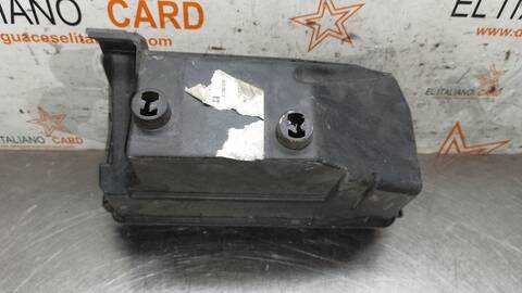 Foto 3ª: Caja Reles Fusibles Mercedes Clase R 280 R 350 CDI 4-MATIC 251.022) 224CV 165KW [OM642950] (2006)