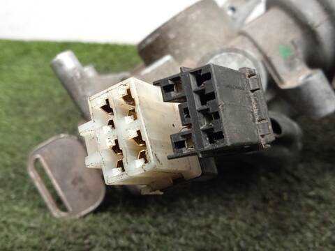 Foto 3ª: Motor de Arranque Isuzu N NPR - NQR 4.8 142CV 104KW [4HE1 - 4.7 D - 145 C] (2006)