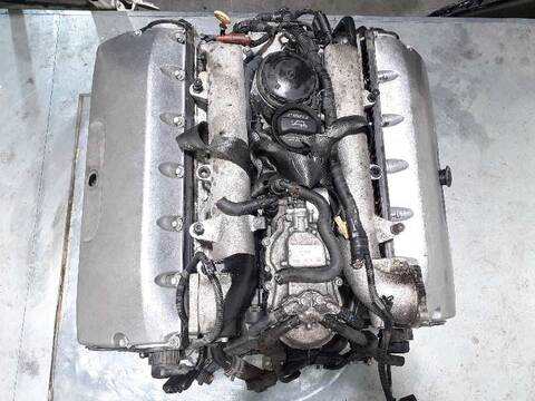 Foto 3ª: Despiece Motor Volkswagen Touareg TDI V10 313CV 230KW [AYH] (2004)