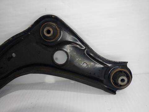 Foto 3ª: Brazo Suspension Delantero Derecho Nissan Qashqai ACENTA 116CV [HRA2DDT] (2013)