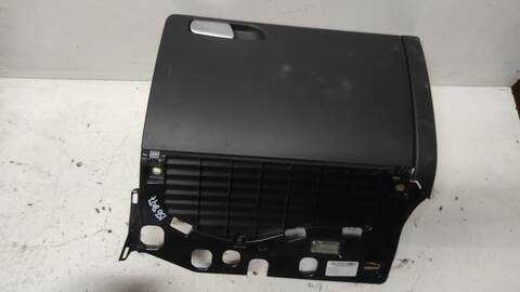 Guantera Audi A4 CAGA BERLINA