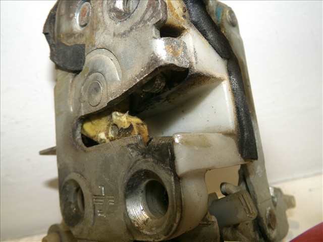 Foto 2ª: Cerradura Puerta Delantera Izquierda Tata Gran Safari 2.2 D 2006-2012 (2009)