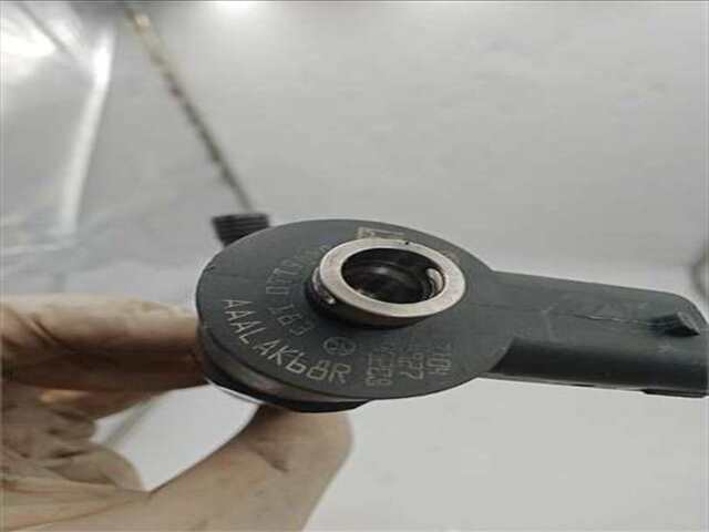 Foto 3ª: Inyectores Opel Corsa 1.3 SELECTIVE [1.3 LTR. - 55 KW 16V CDTI] [A 13 DTC / LDV]