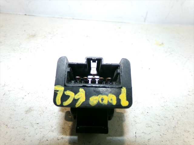 Foto 4ª: Botonera Elevalunas Honda Jazz 1.4 G 2002-2008 [L13A1] (2006)