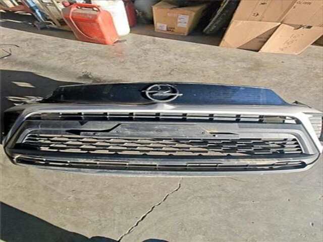 Foto 3ª: Paragolpes Delantero Opel Crossland 1.2 EXCELLENCE [1.2 LTR. - 81 KW]