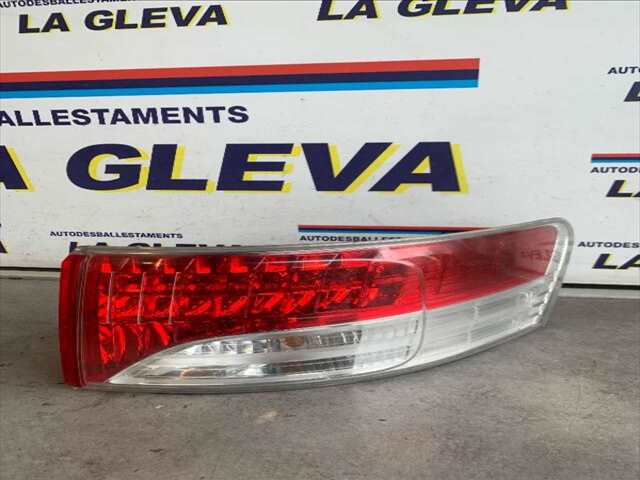 Piloto Trasero Derecho Toyota Avensis 2.2 D4D 150CV