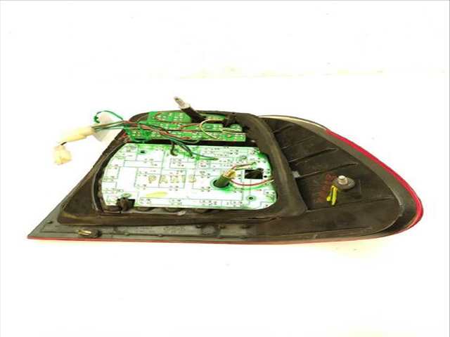 Piloto Trasero Izquierdo Bmw Serie 3 318 D E46)