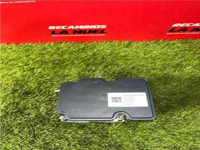 Foto 2ª: Abs Citroen Jumper 2.2 33 L2H1 BLUEHDI 140 [2 2 LTR. - 103 KW BLUE-HDI FAP CAT] 140CV FURGON [4H03] (2022)