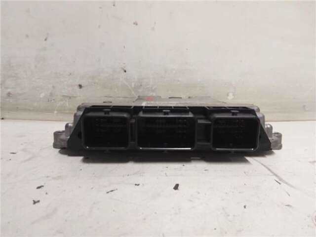 Foto 2ª: Centralita Motor ECU Peugeot 407 1.6 CONFORT [1.6 LTR. - 80 KW HDI FAP CAT (9HZ - DV6TED4)] [9HZ (DV6TED4)]