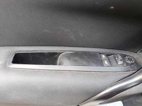 Botonera Elevalunas Citroen DS4 5F01