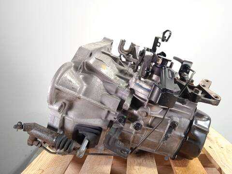 Foto 4ª: Caja Cambios Hyundai i20 1.4 101CV 74KW [4FA] (2010)