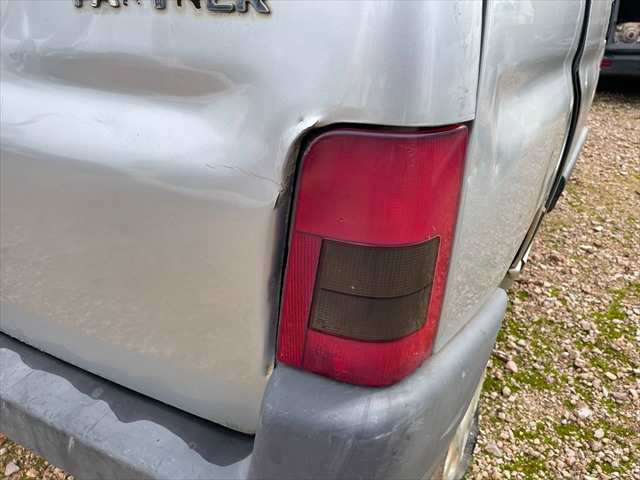 Foto 2ª: Piloto Trasero Derecho Peugeot Partner 1.9 D 70cv [WJZ] (2005)