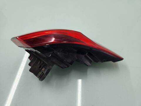 Foto 4ª: Piloto Trasero Izquierdo Audi Q3 35 TDI 150CV 110KW [DTSB] (2021)