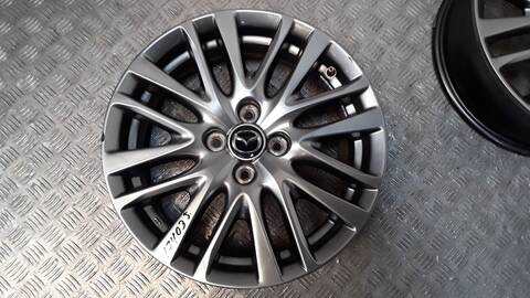 Foto 3ª: Juego LLantas Mazda 2 1.5 SKYACTIV-G HATCHBACK 90CV 66KW [P5] (2021)