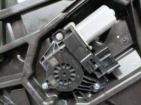 Foto 2ª: Elevalunas Eléctrico Delantero Izquierdo Bmw X1 1.8 GI SDRIVE 18I AUT. 136CV 100KW B38 U11 [B38A15P] (2022)